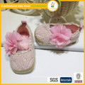 Zapatos de bebé calificados vendiendo los zapatos de vestido encantadores de los zapatos de las lanas del ganchillo del bebé